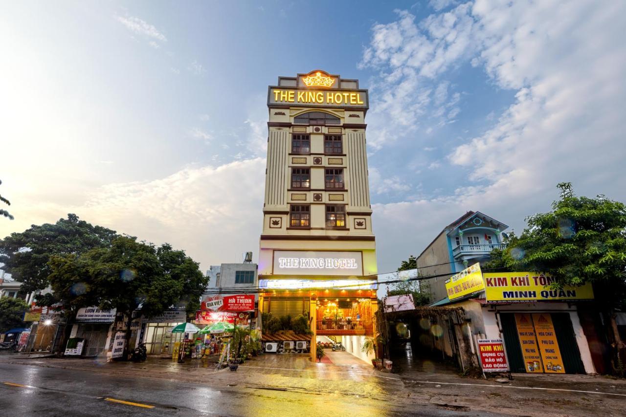 Theking Hotel Huong Gia Esterno foto